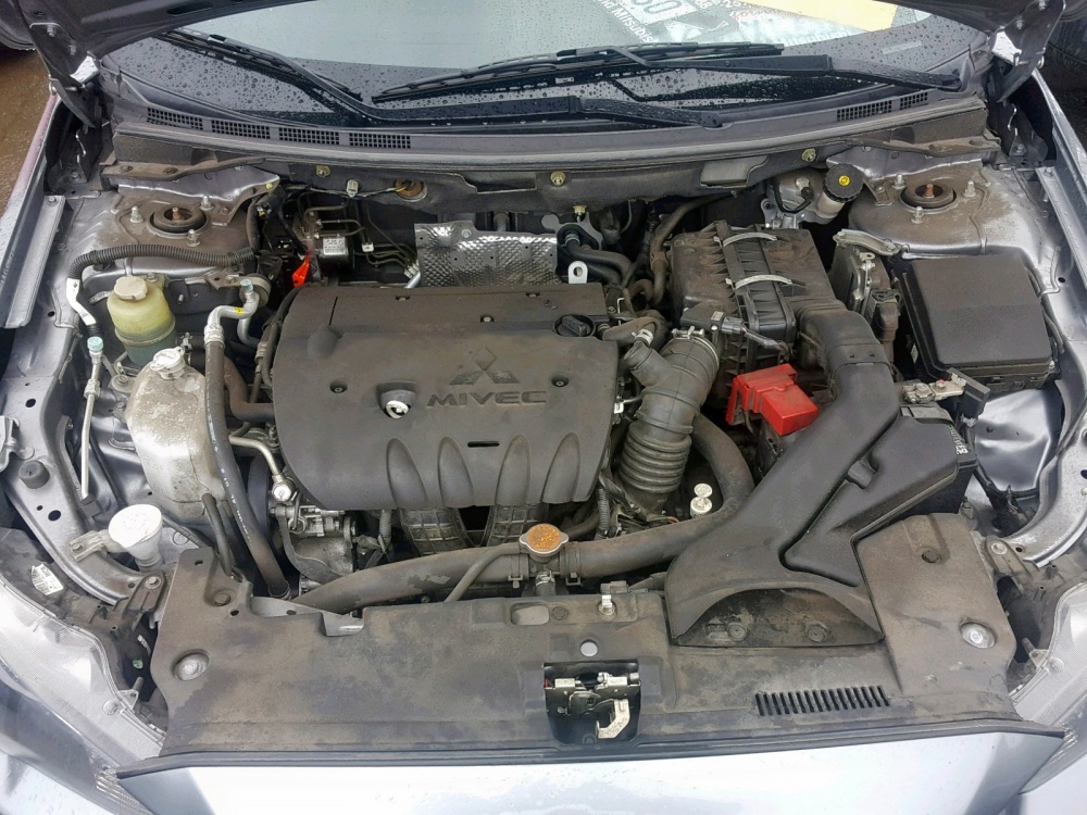 MITSUBISHI LANCER 2012