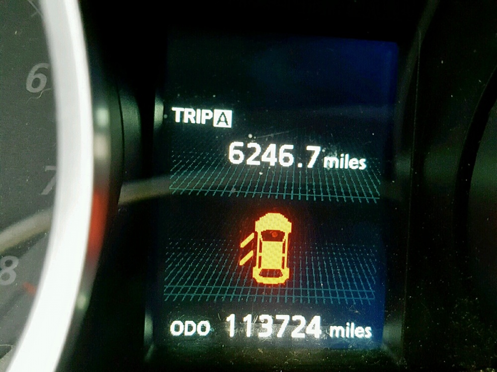 MITSUBISHI LANCER 2011