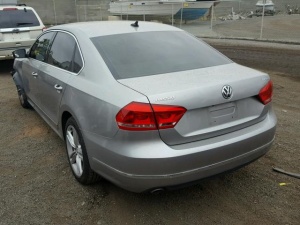 VOLKSWAGEN PASSAT SEL 2013
