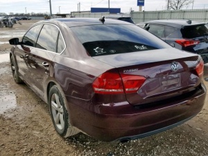 VOLKSWAGEN PASSAT SE 2014