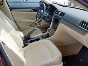 VOLKSWAGEN PASSAT SE 2014