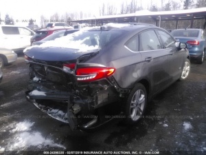 FORD FUSION SE 2018