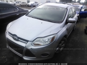 FORD FOCUS SE 2014 