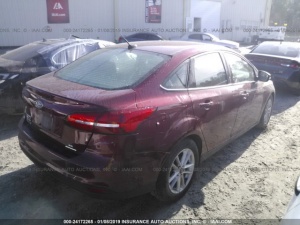 FORD FOCUS SE 2015