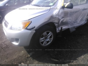 TOYOTA RAV 4 2010