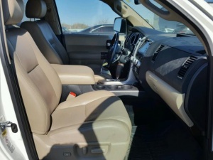 TOYOTA SEQUOIA 2013