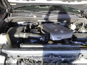 TOYOTA SEQUOIA 2010