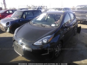 TOYOTA PRIUS C 2018