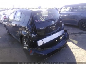 TOYOTA PRIUS C 2018