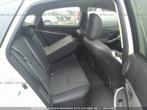 TOYOTA PRIUS 2012