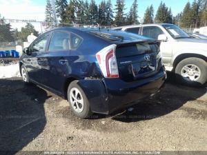 TOYOTA PRIUS 2013