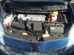 TOYOTA PRIUS 2013