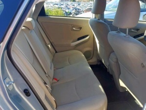 TOYOTA PRIUS 2015