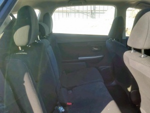 TOYOTA PRIUS V 2015