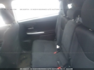 TOYOTA PRIUS V 2015