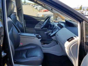 TOYOTA PRIUS V 2012