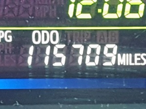 TOYOTA PRIUS V 2012