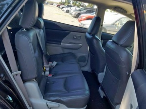 TOYOTA PRIUS V 2012