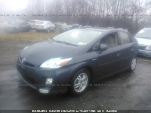 TOYOTA PRIUS 2011