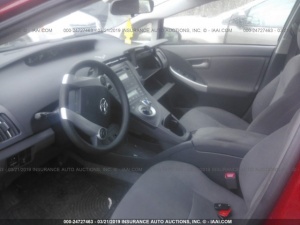 TOYOTA PRIUS 2010