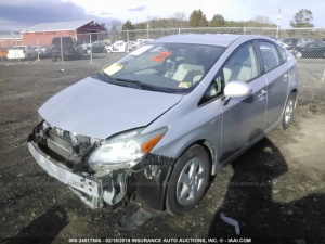 TOYOTA PRIUS 2010