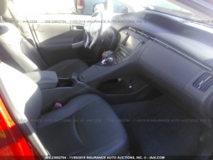 TOYOTA PRIUS 2010