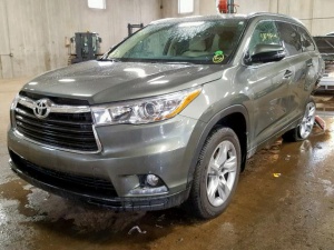 TOYOTA HIGHLANDER LIMITED 2016
