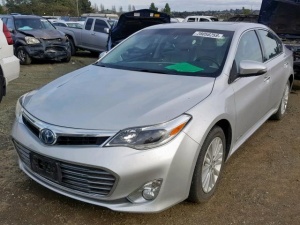 TOYOTA AVALON HYBRID 2014