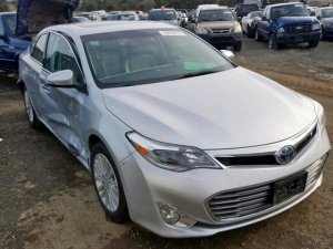 TOYOTA AVALON HYBRID 2014