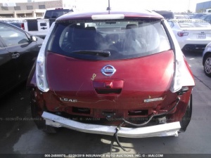 NISSAN LEAF S 2013