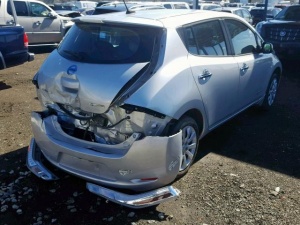 NISSAN LEAF S 2013