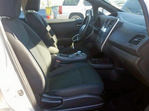 NISSAN LEAF S 2013