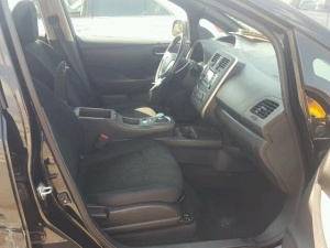 NISSAN LEAF S 2013