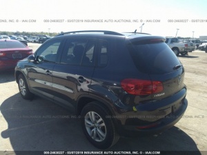 VOLKSWAGEN TIGUAN S 2016