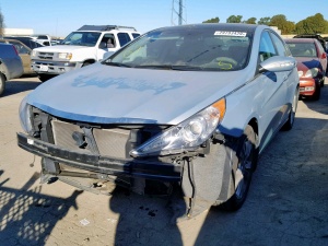 HYUNDAI SONATA 2013